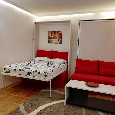 Lola 1 Διαμέρισμα Βελιγράδι Εξωτερικό φωτογραφία